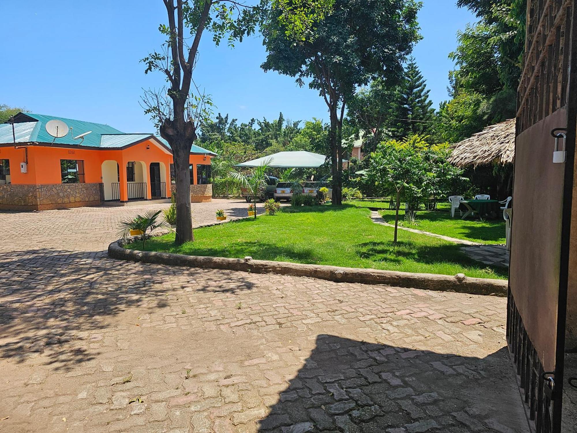 B-More Comfort Stay Boma la Ngombe Exteriör bild