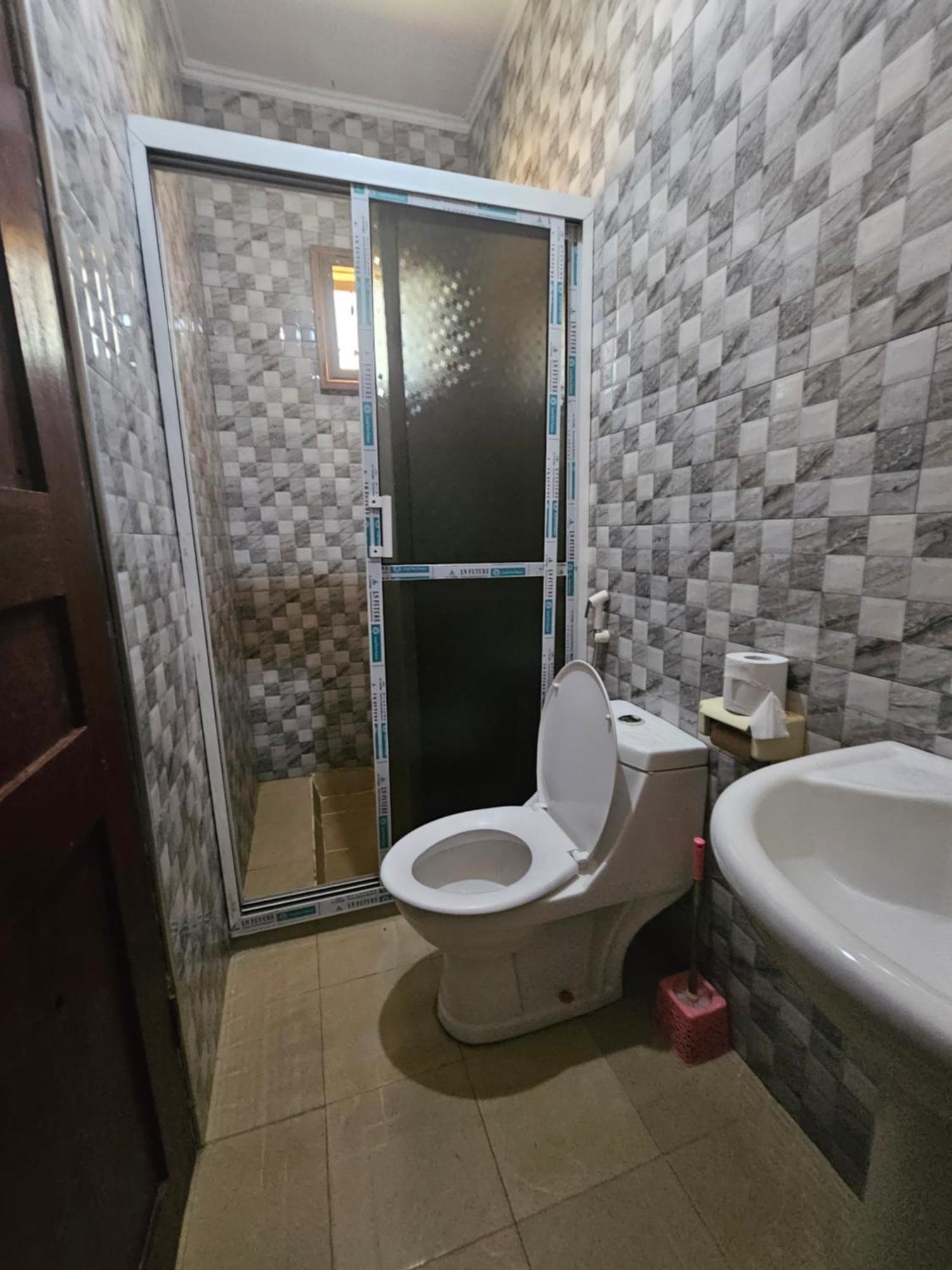 B-More Comfort Stay Boma la Ngombe Exteriör bild