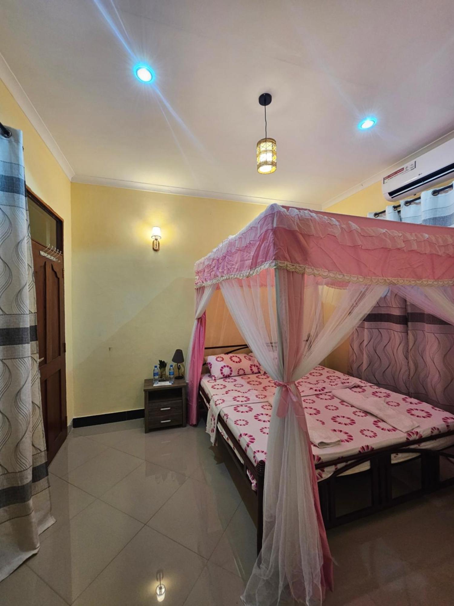 B-More Comfort Stay Boma la Ngombe Exteriör bild